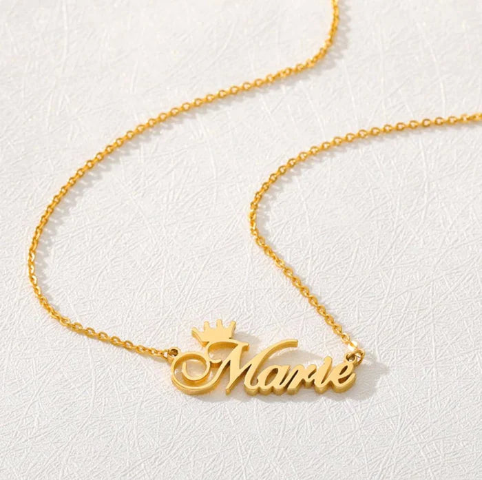 Royal Flair Personalized Necklace