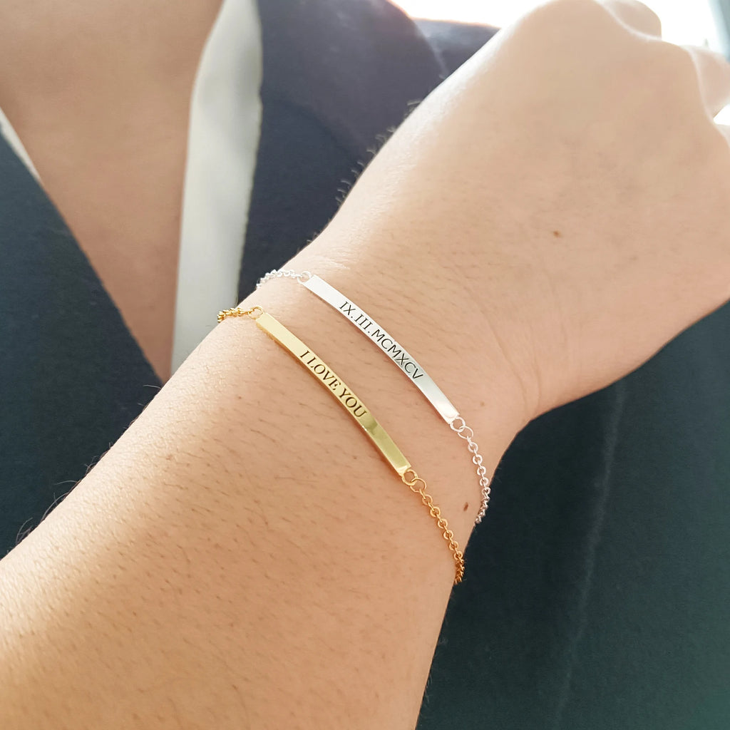 Signature Bar Bracelet – Adjustable