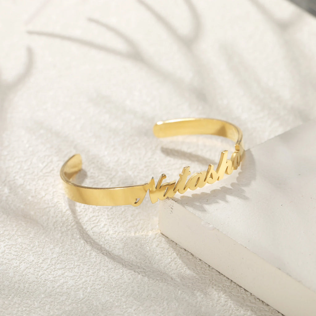 Minimal Curve Name Cuff