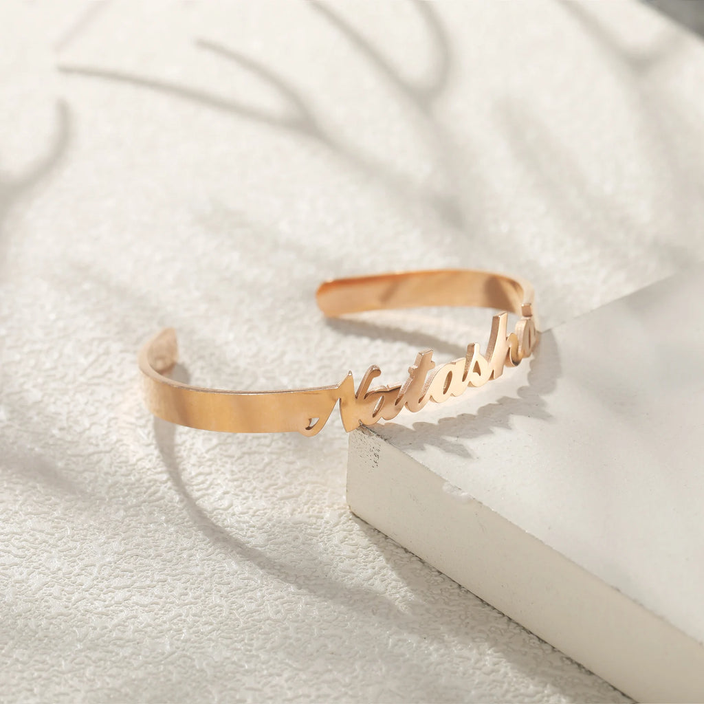 Minimal Curve Name Cuff