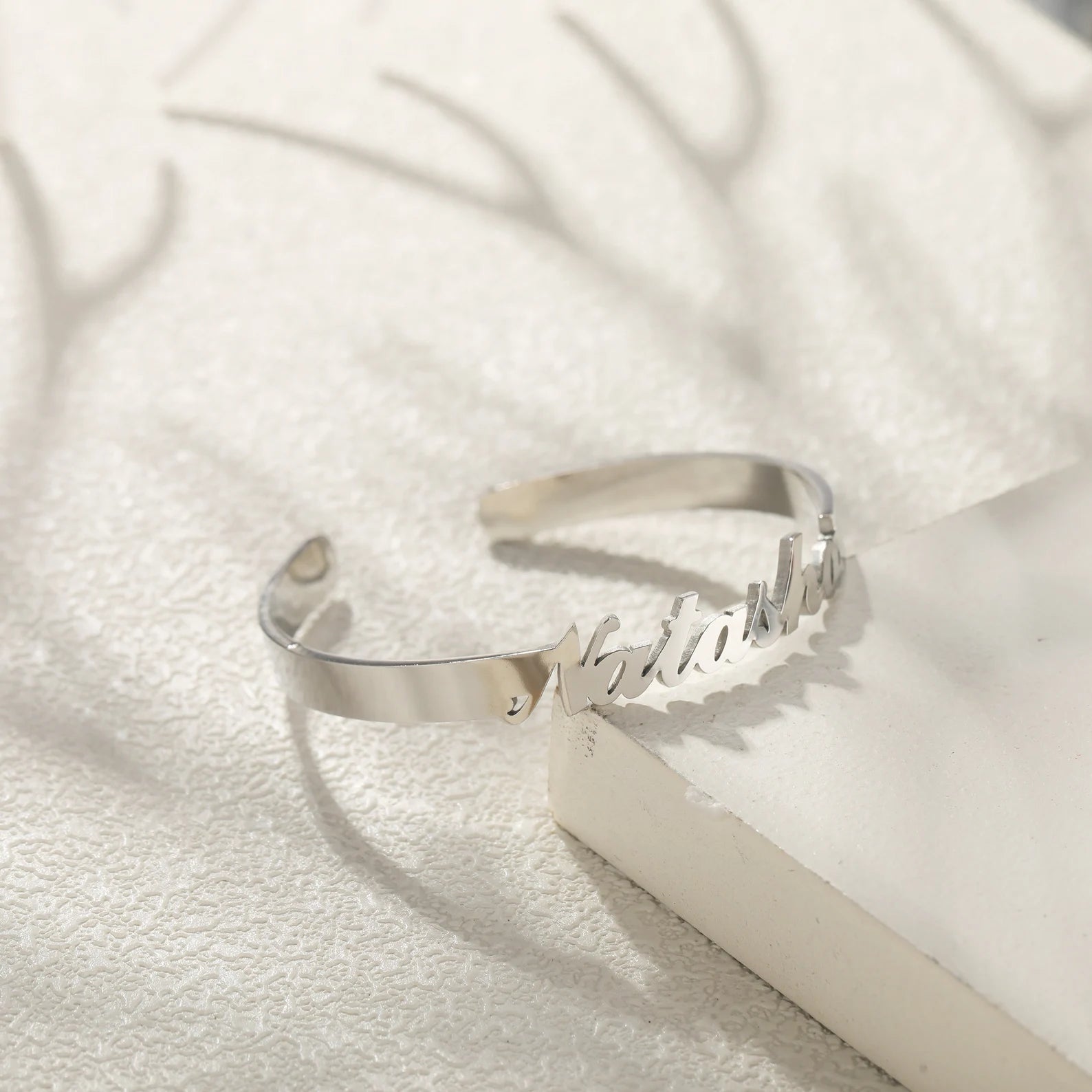 Minimal Curve Name Cuff