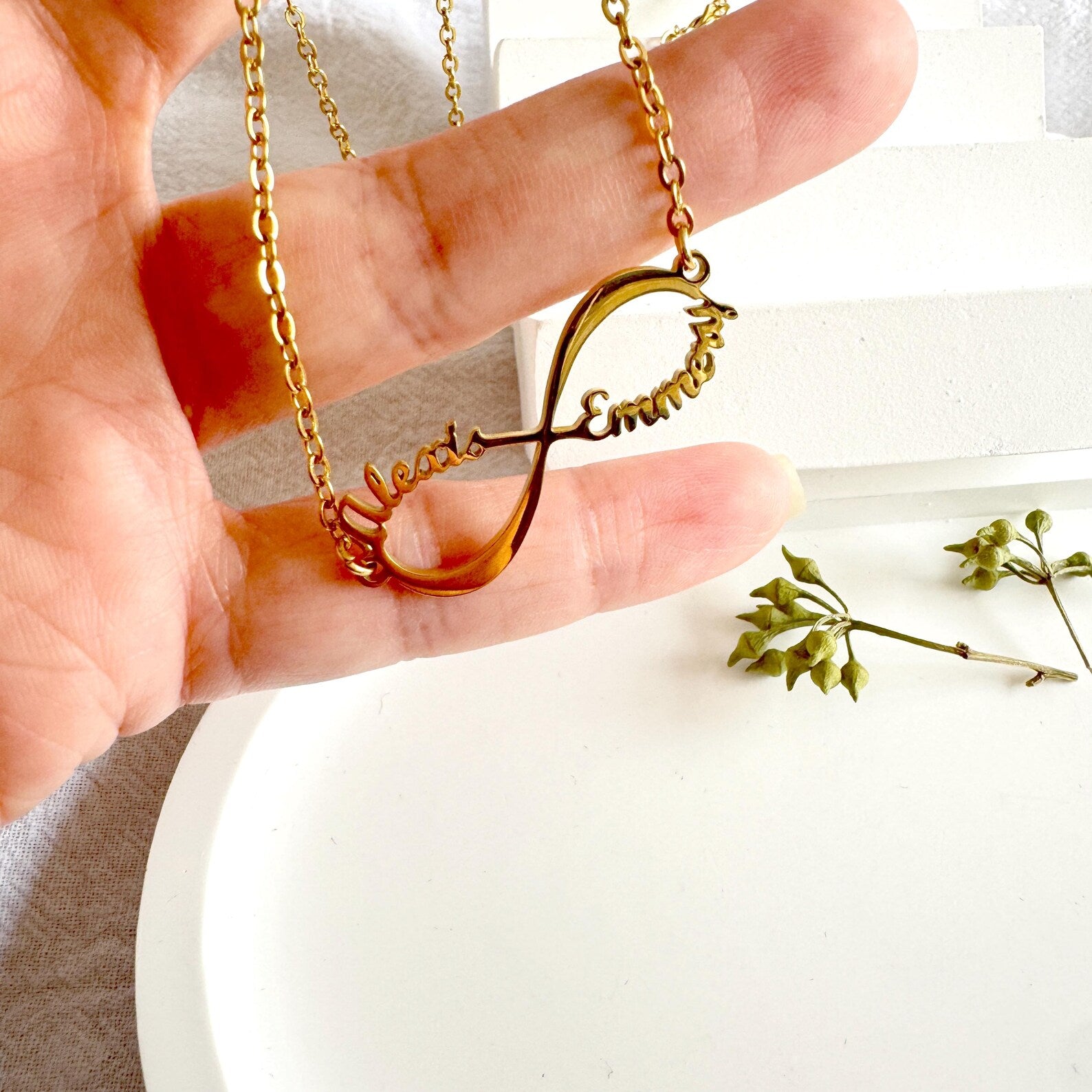 Endless Bond Name Necklace